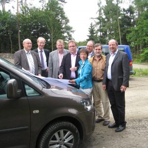 Die nordhessischen SPD-Landtagsabgeordneten informierten sich in der Söhre über den Bau des Windparks „Warpel“: Roland Heibert und Dr. Thorsten Ebert (Städtische Werke Kassel), Günter Rudolph, Timon Gremmels und Brigitte Hofmeyer (alle MdLs), Michael Stei